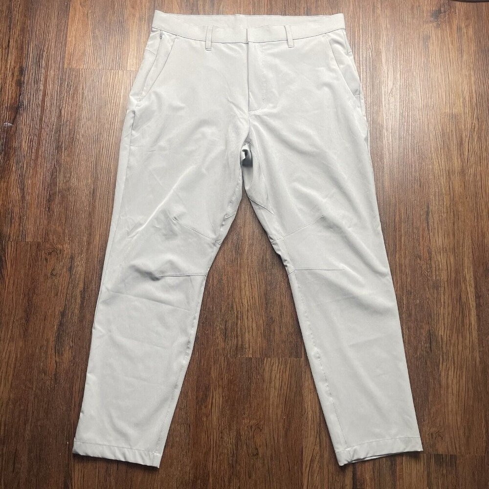 Fabletics The Only Pants Mens 33x30 Grey Classic Fit Performance Golf Stretch